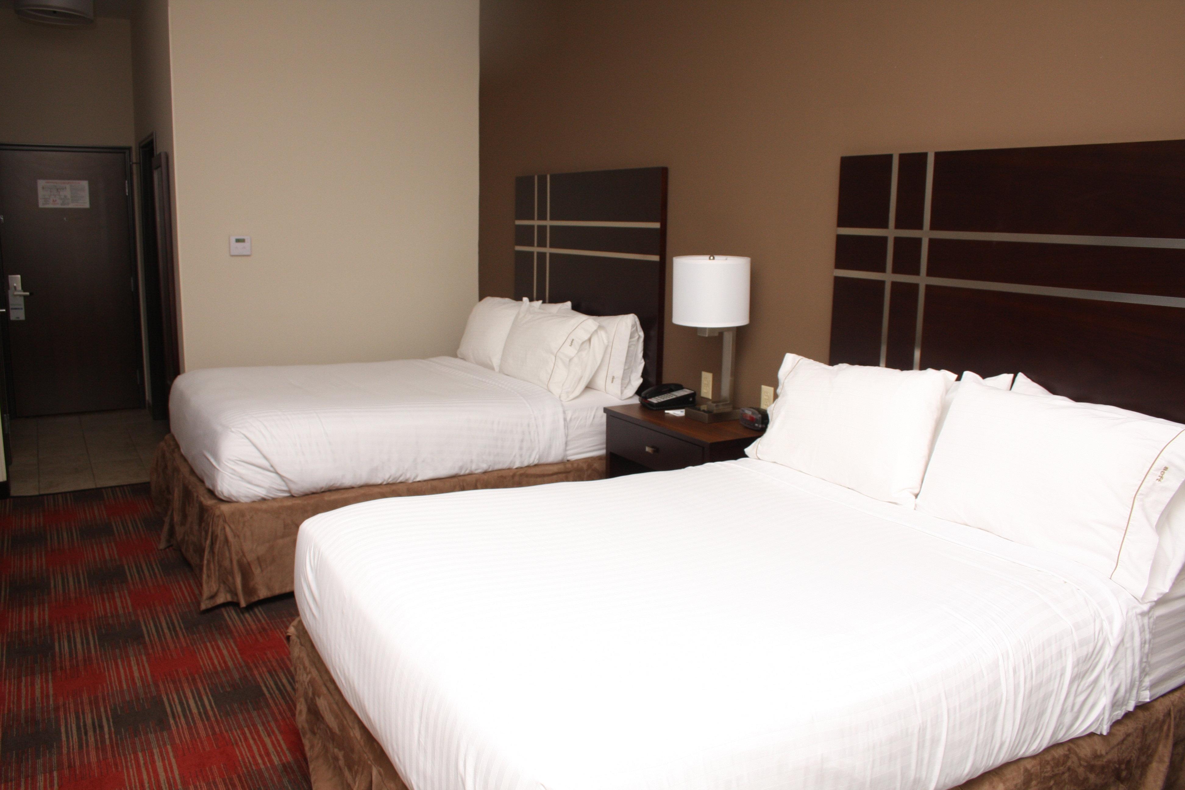 Holiday Inn Express & Suites Cumberland - La Vale By Ihg Εξωτερικό φωτογραφία