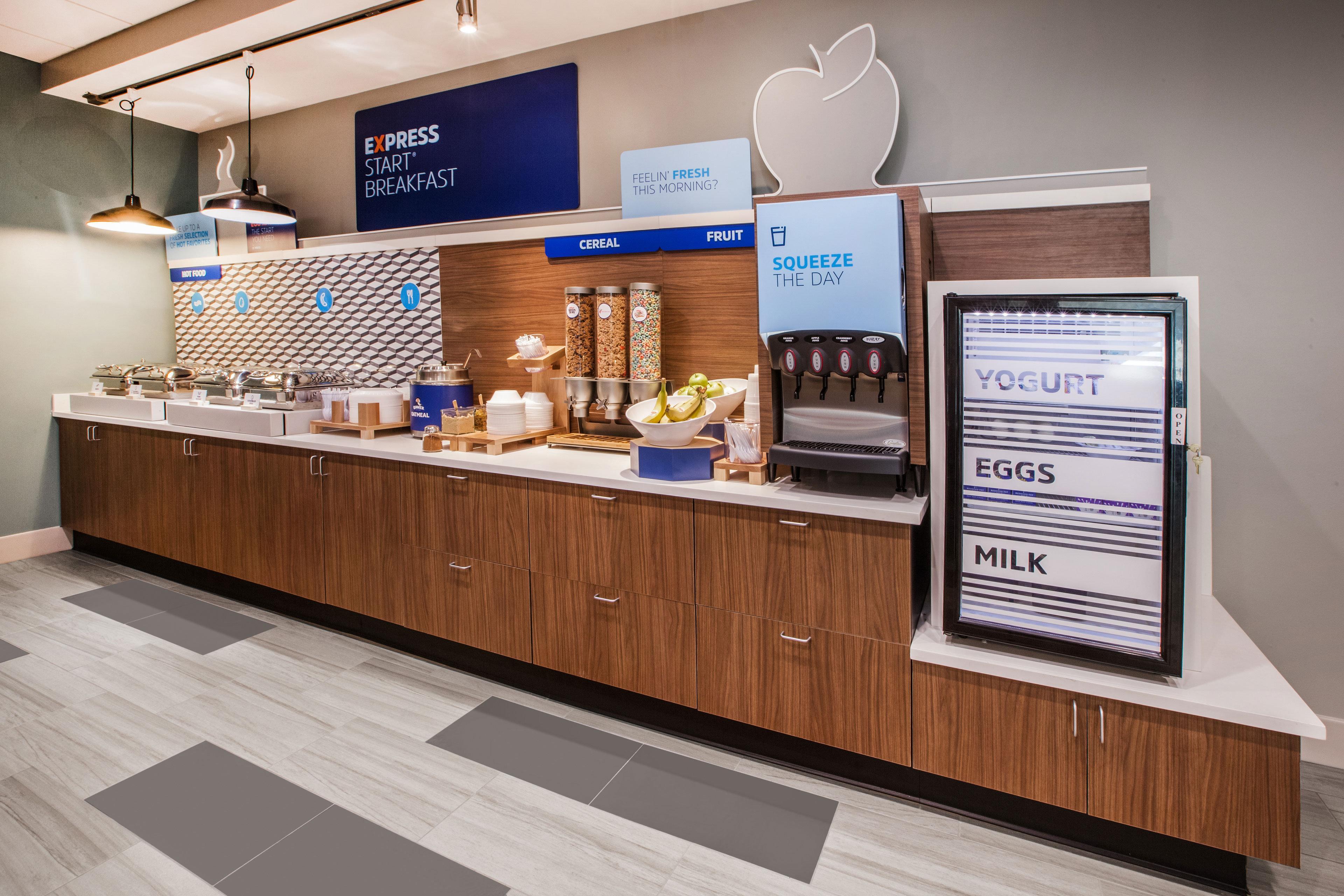 Holiday Inn Express & Suites Cumberland - La Vale By Ihg Εξωτερικό φωτογραφία